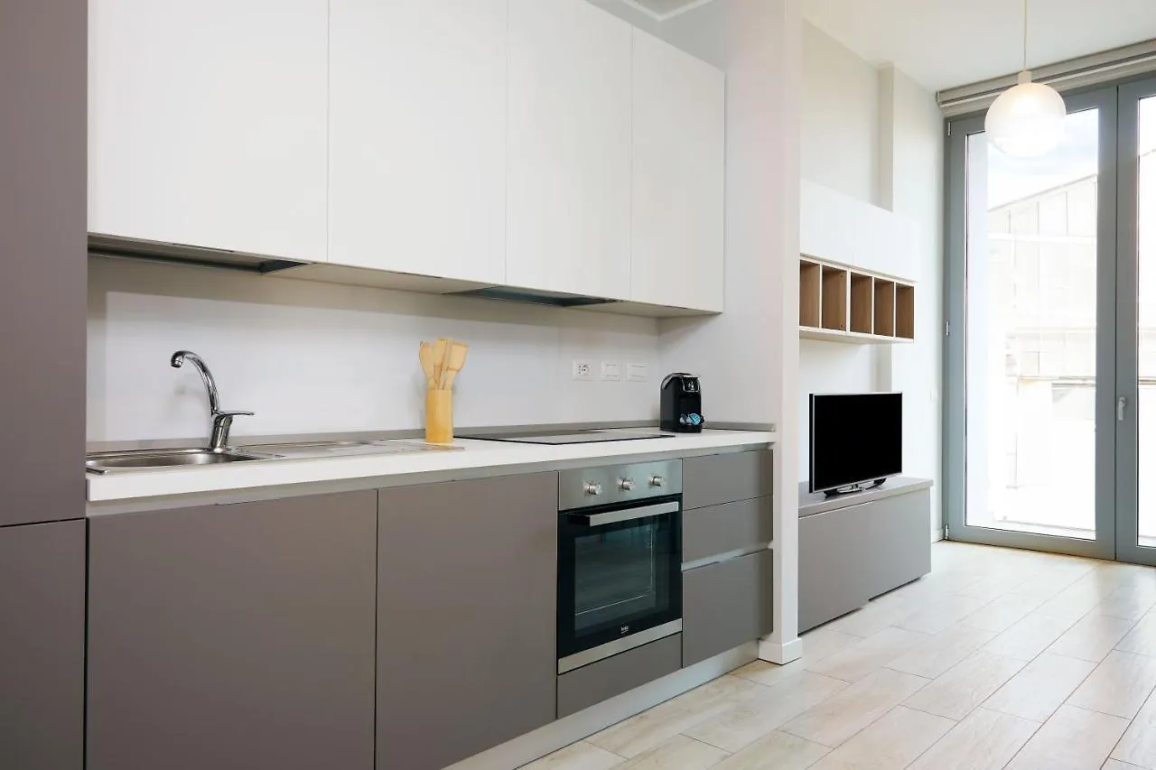 Cenisio Elyon Apartment Milano Italia
